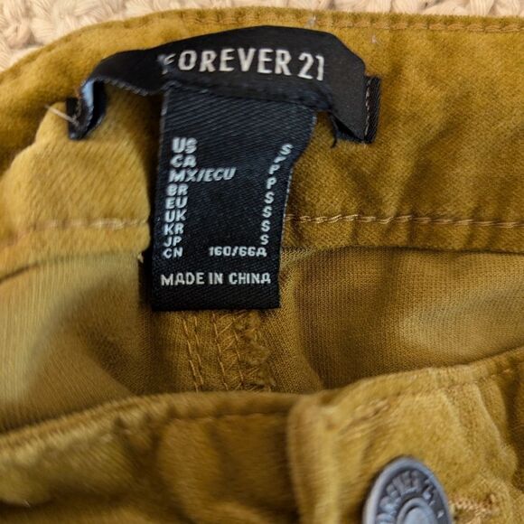 Forever 21 Brown Ultra  Flare Stretch Soft Cordurpy Velour Jeans - Picture 6 of 7